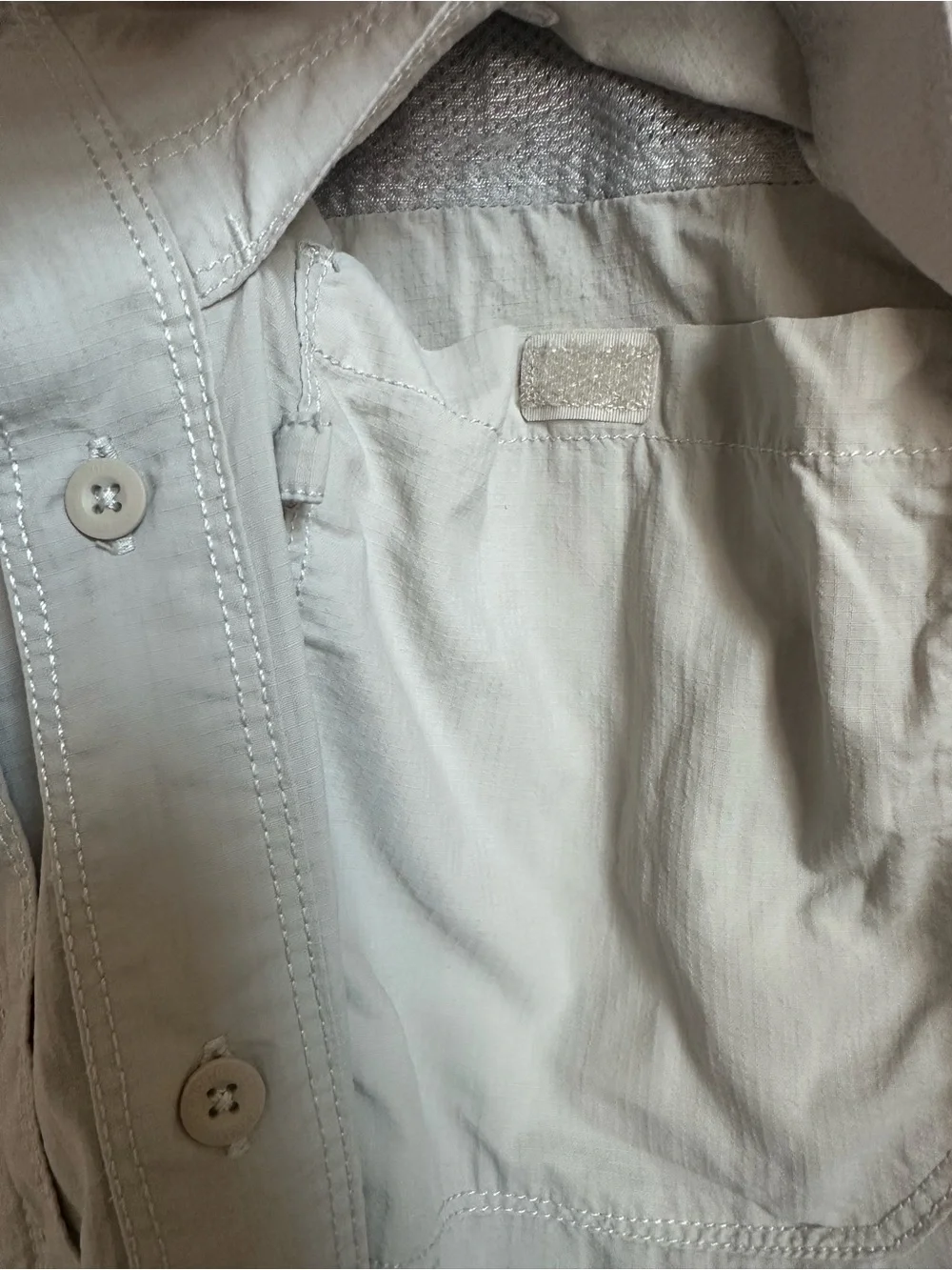 The North Face Mens M Short Sleeve Hiking Fishing Shirt Vented Ripstop Tan UPF